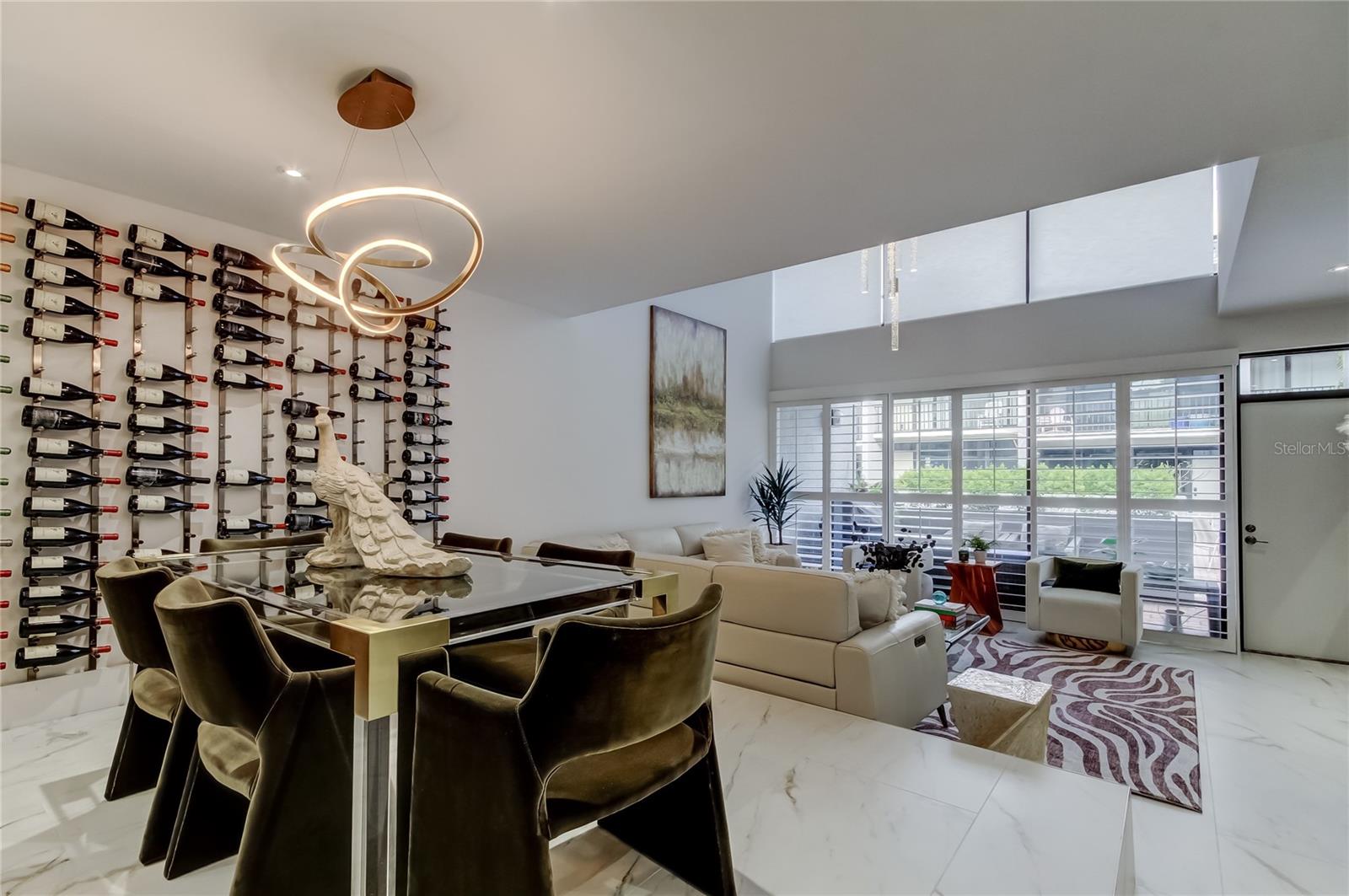 FAREHAM SQUARE CONDO - Residential