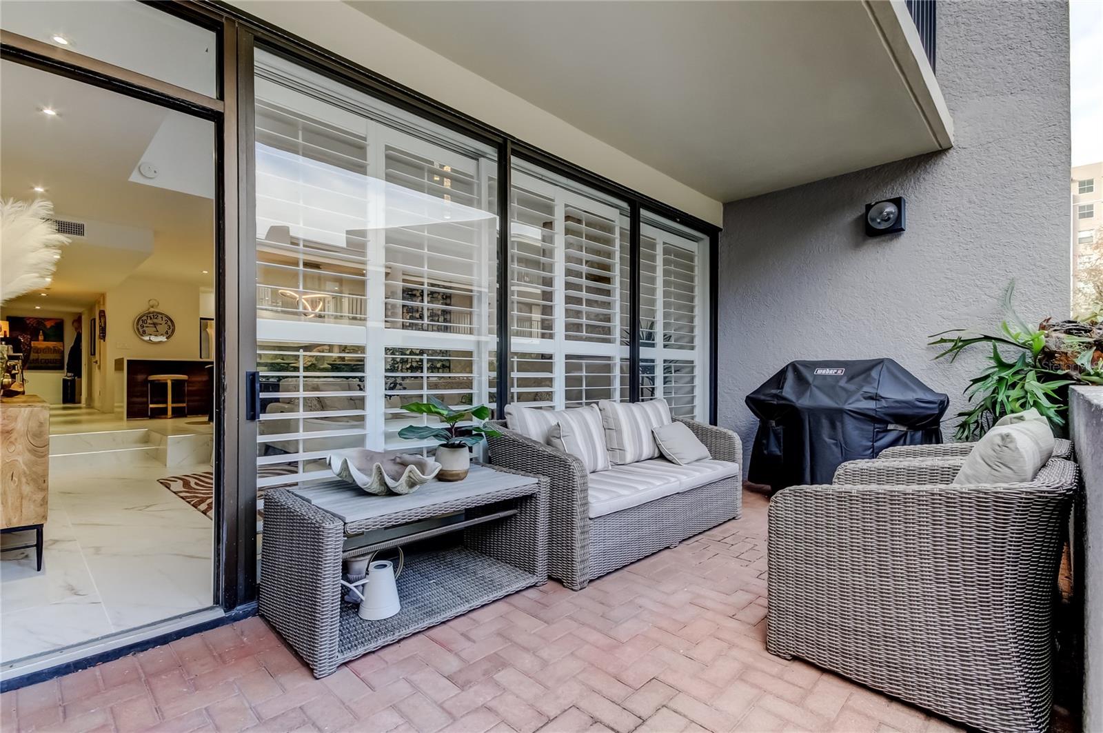 FAREHAM SQUARE CONDO - Residential