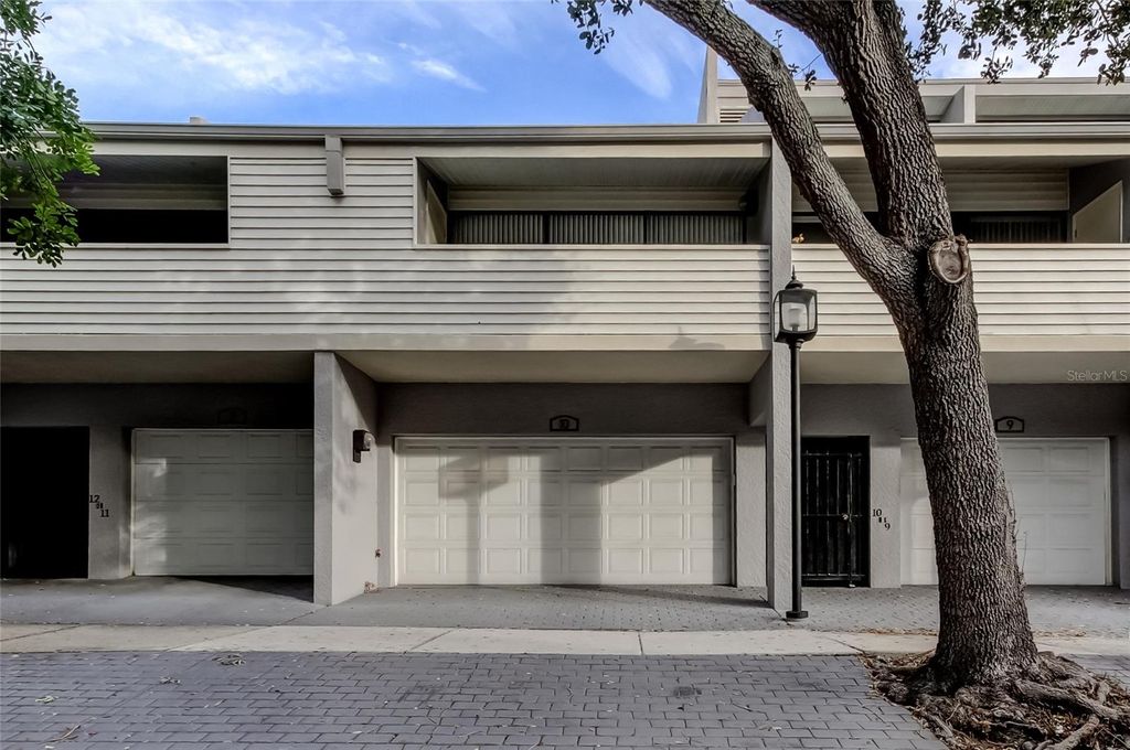 Photo of 301 2nd Street N #10, St Petersburg, FL 33701 (MLS # TB8467717)