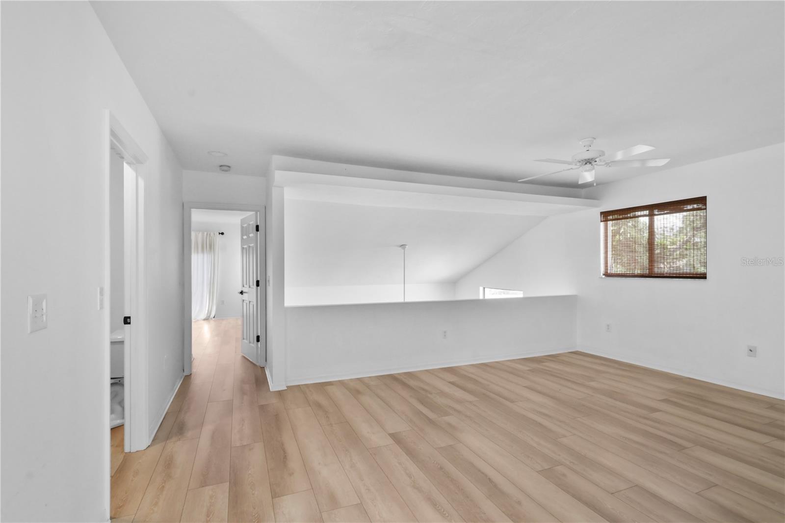 LONGWOOD VILLAS - Residential