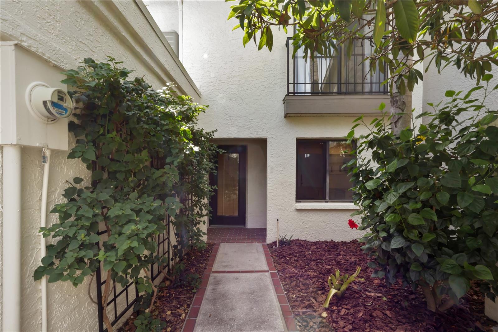 LONGWOOD VILLAS - Residential