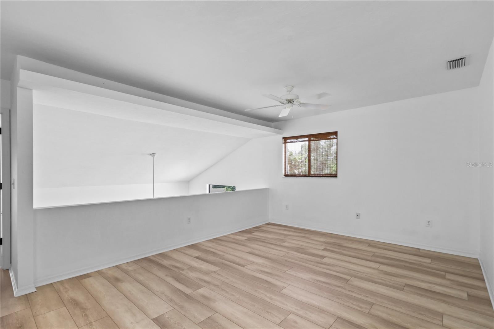 LONGWOOD VILLAS - Residential