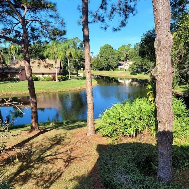 LONGWOOD VILLAS - Residential