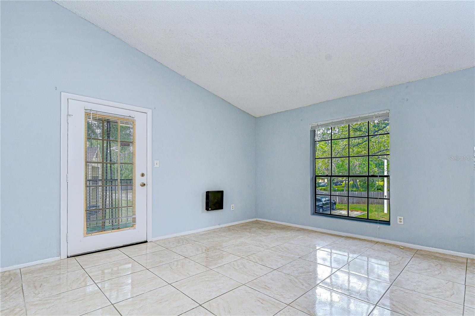 THE GRAND RESERVE CONDO - Residential