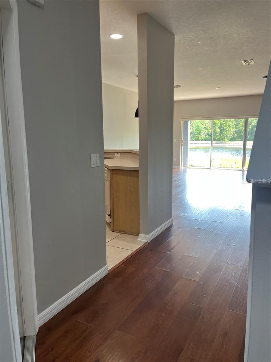 VICTORIA PINES CONDO - Residential Lease