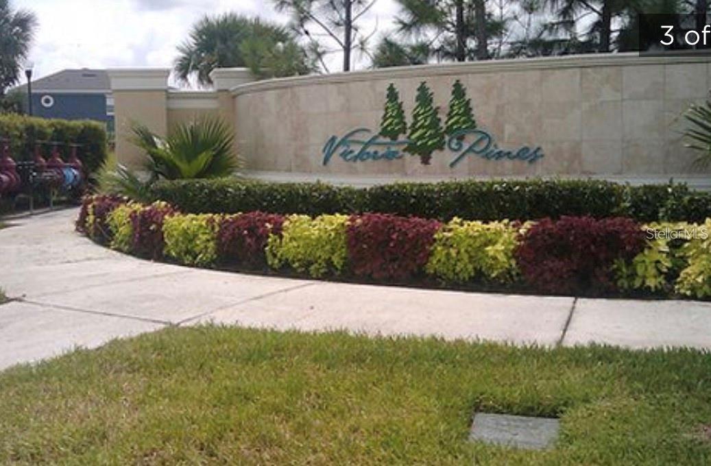VICTORIA PINES CONDO - Residential Lease