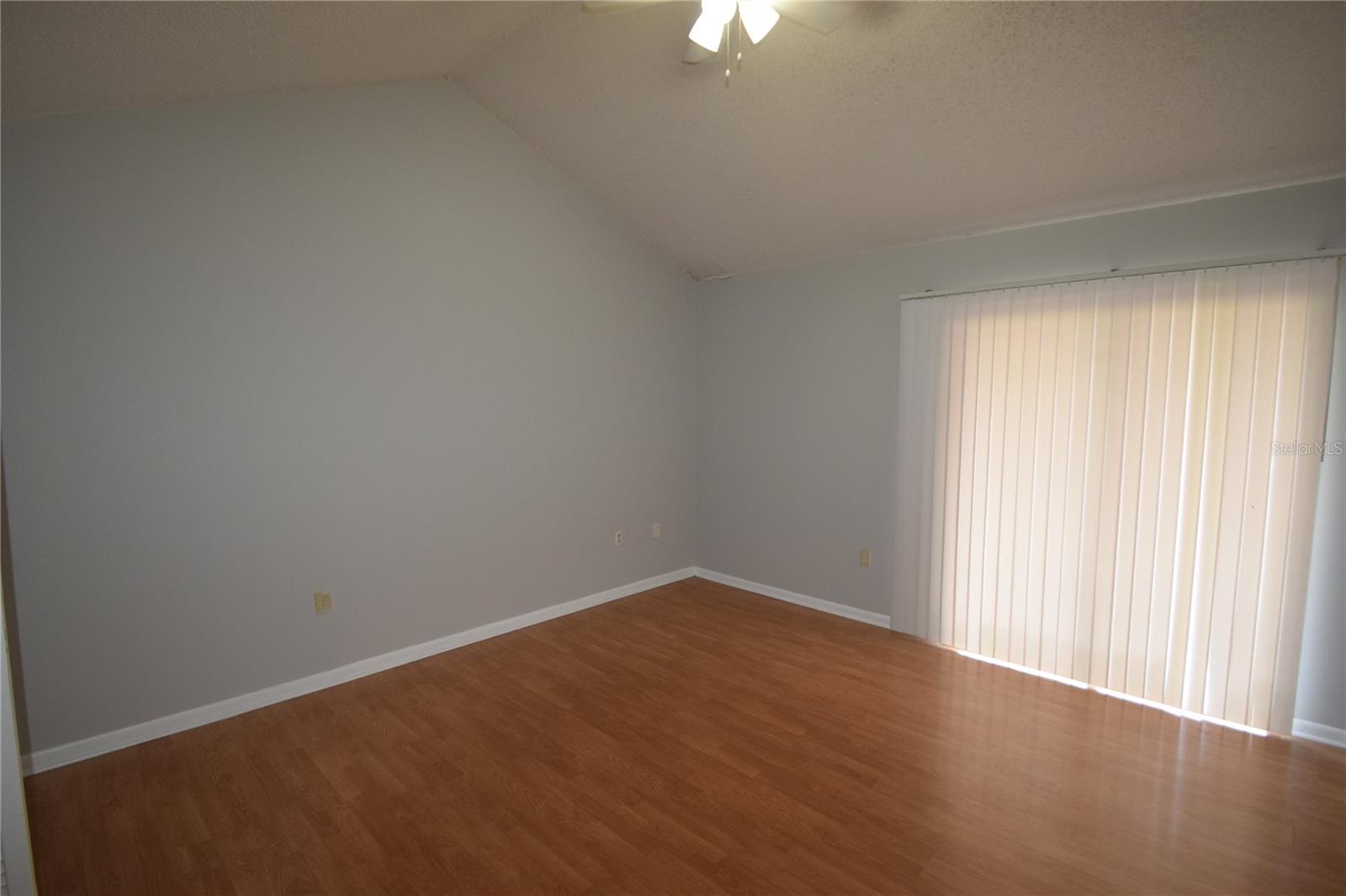 TOWNE & COUNTRY SUB - Residential Lease