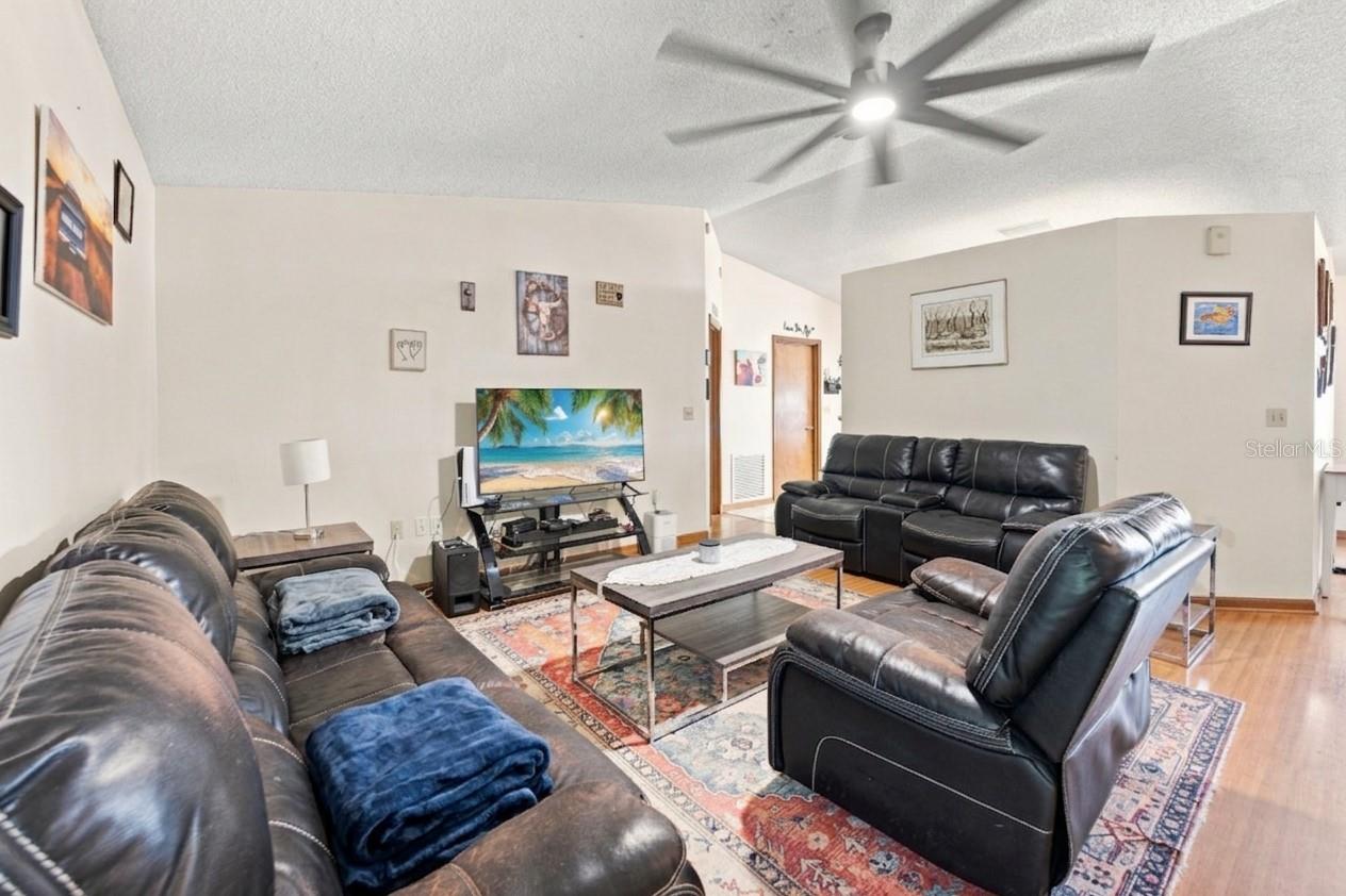 5552 FLINT ROAD