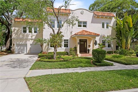Photo of 4115 W Barcelona Street, Tampa, FL 33629 (MLS # TB8481417)