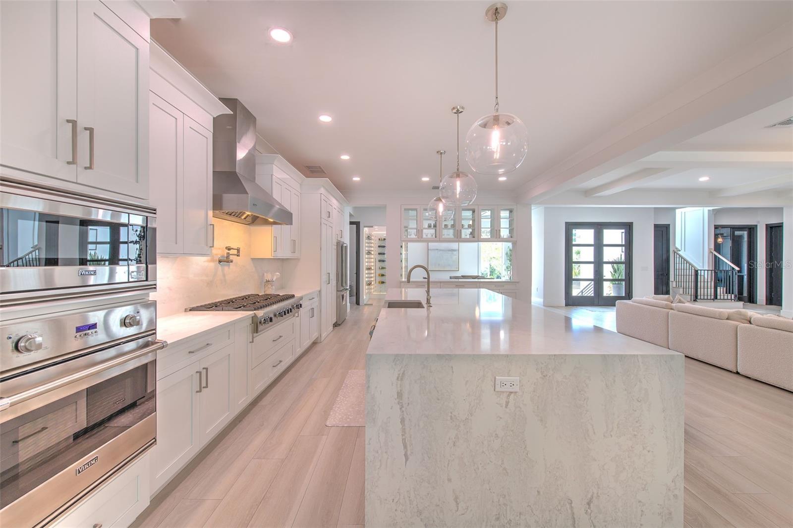 SUNSET PARK - Residential