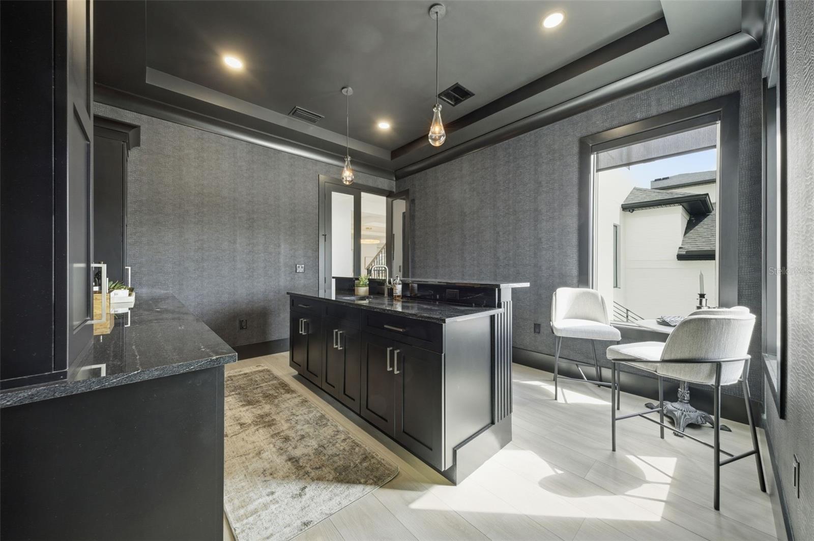 SUNSET PARK - Residential