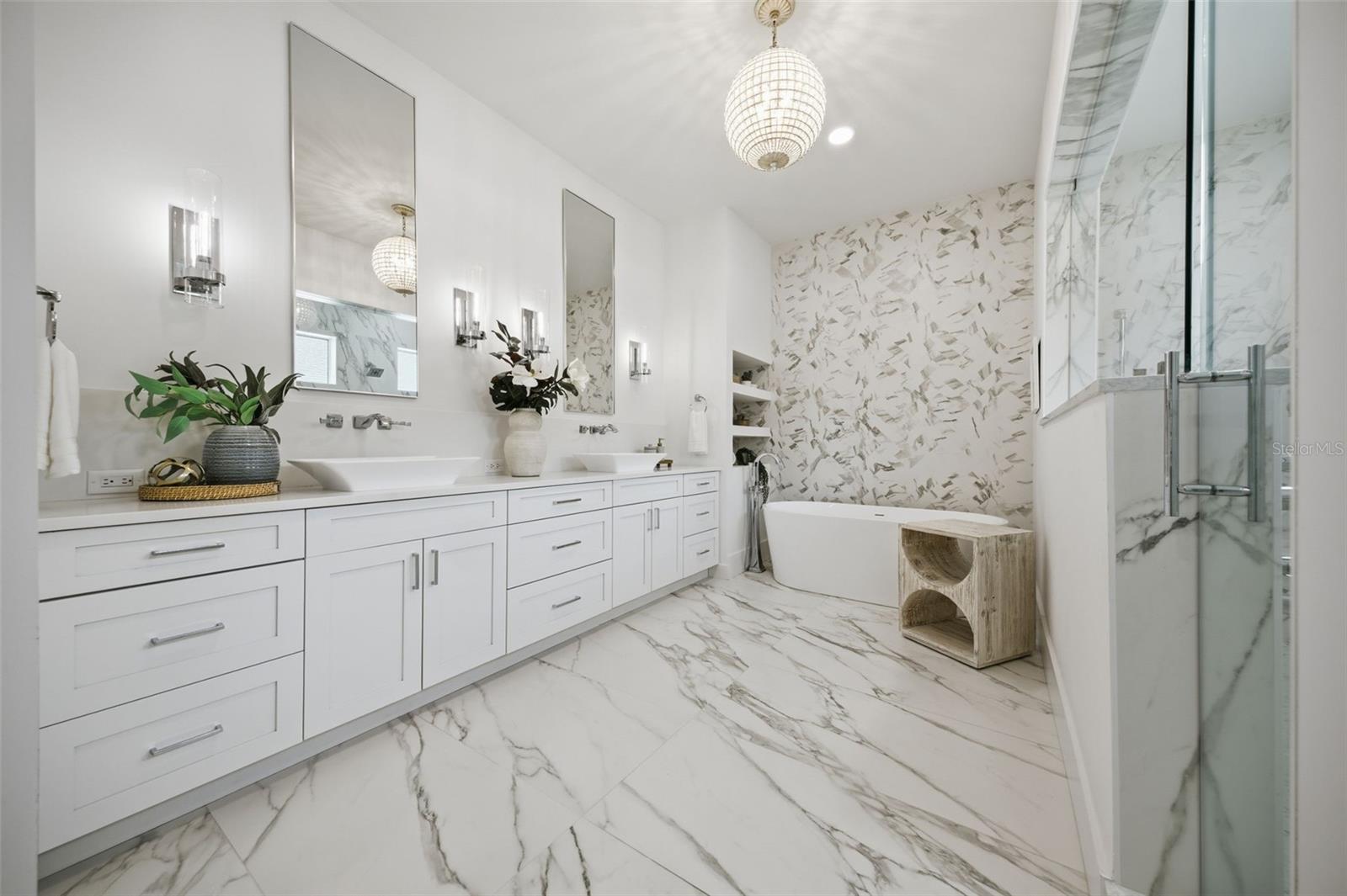 SUNSET PARK - Residential