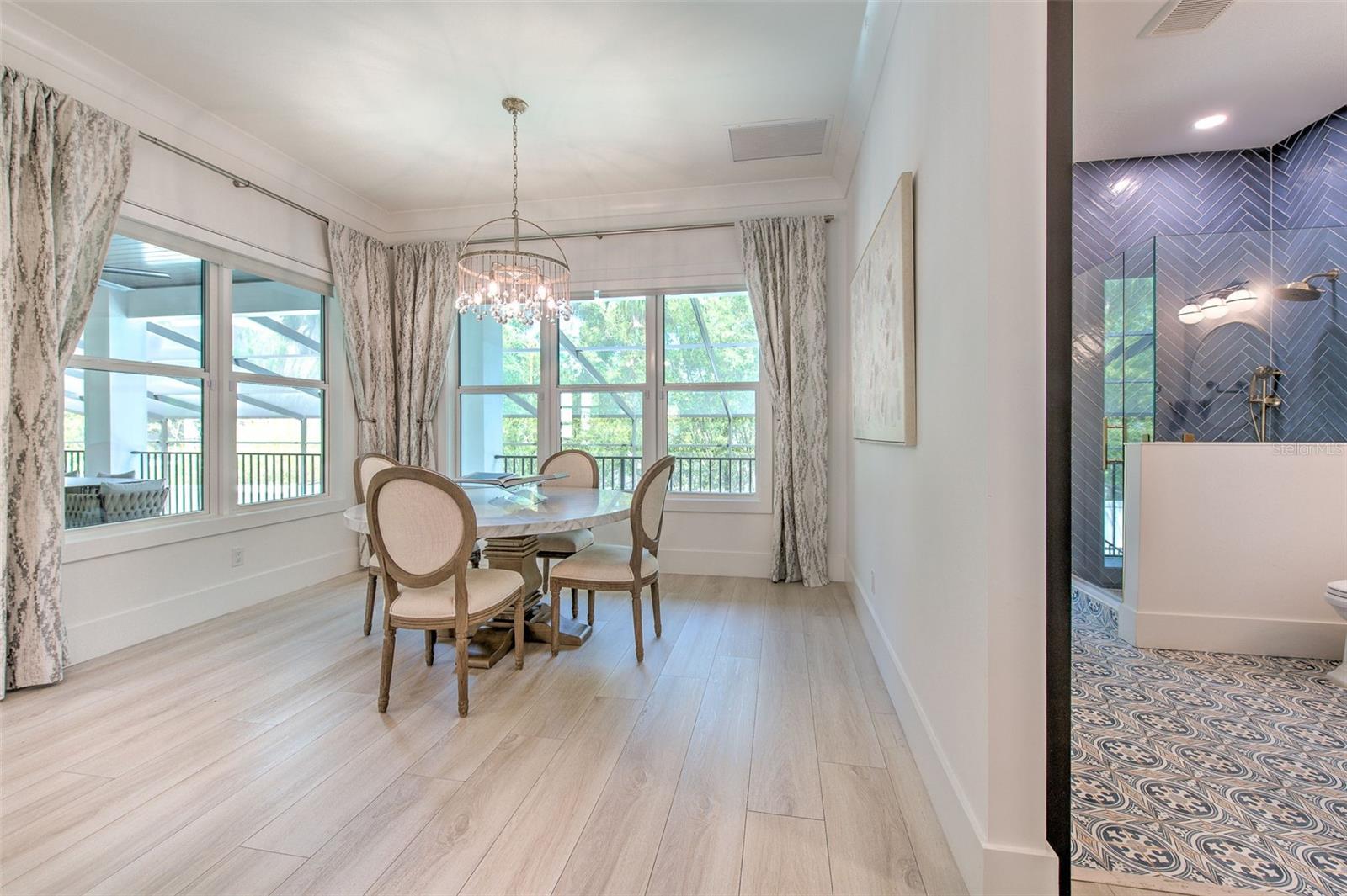 SUNSET PARK - Residential