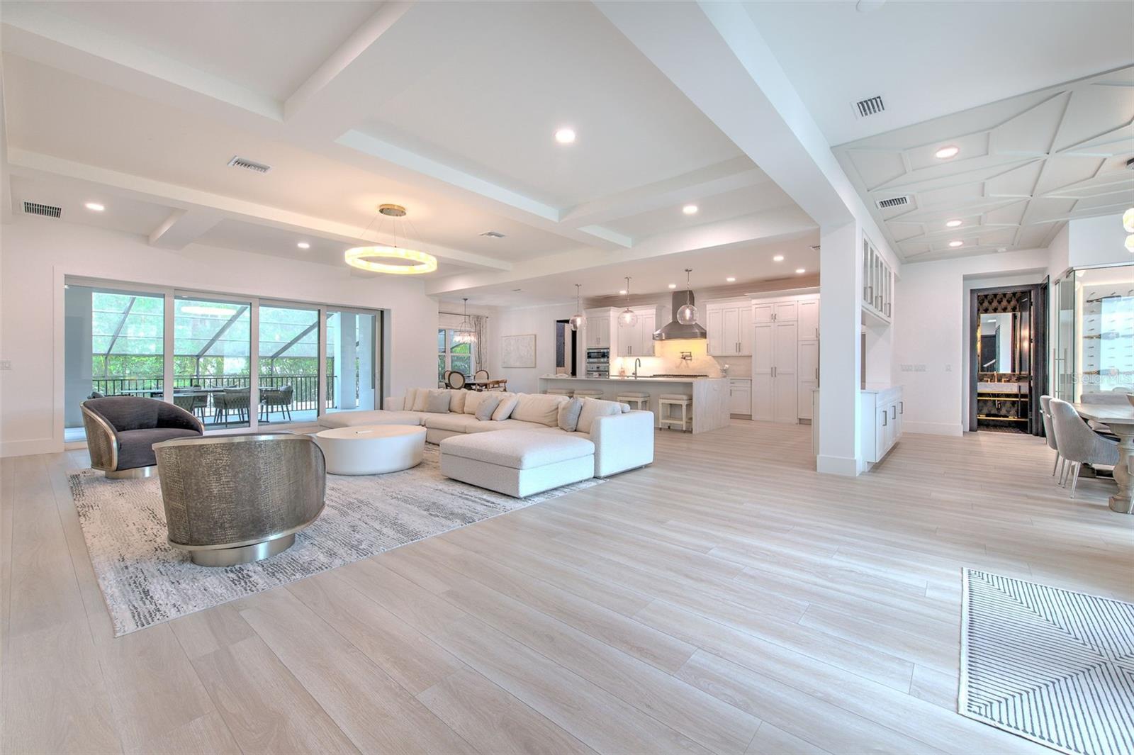 SUNSET PARK - Residential