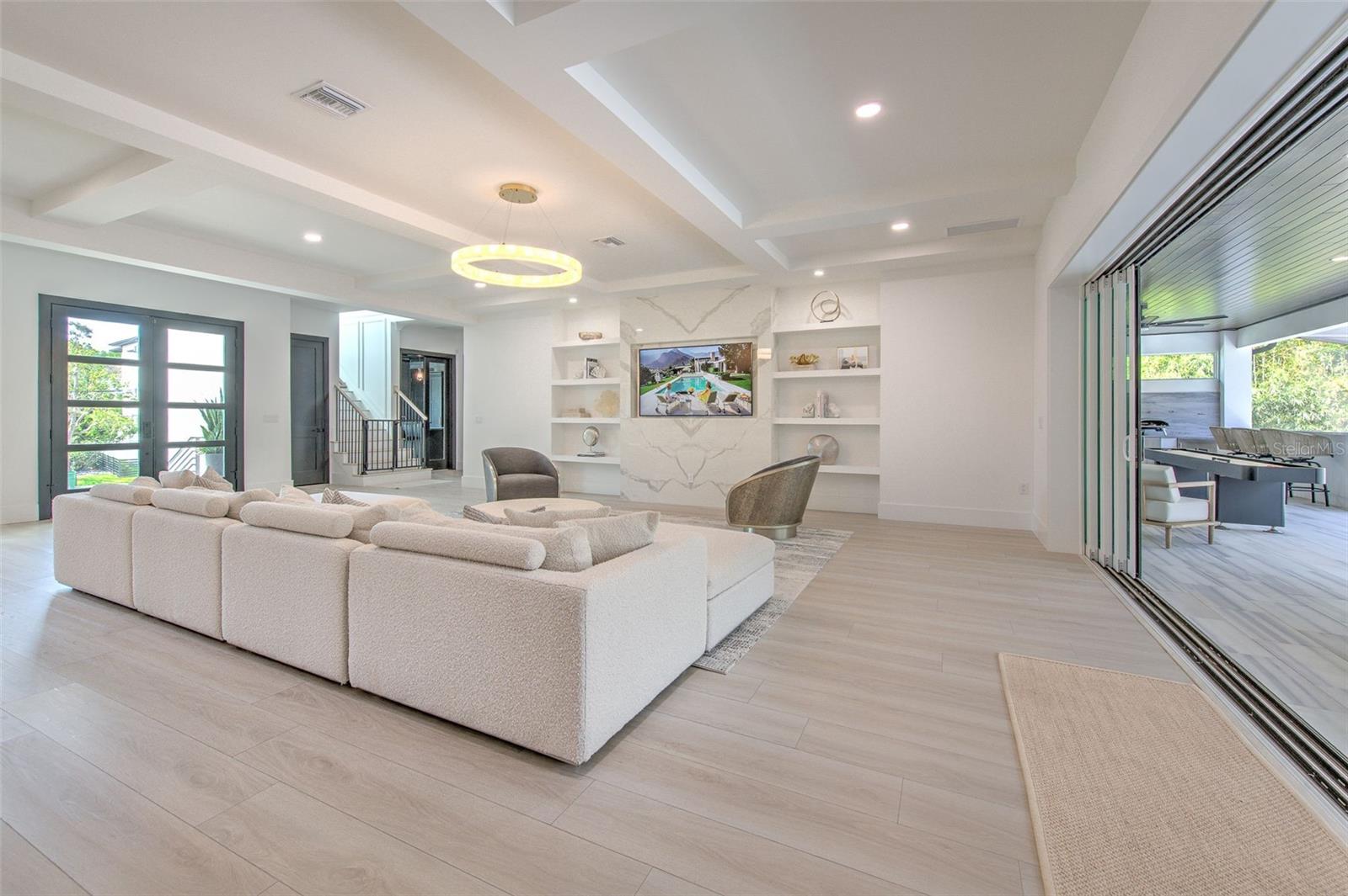 SUNSET PARK - Residential