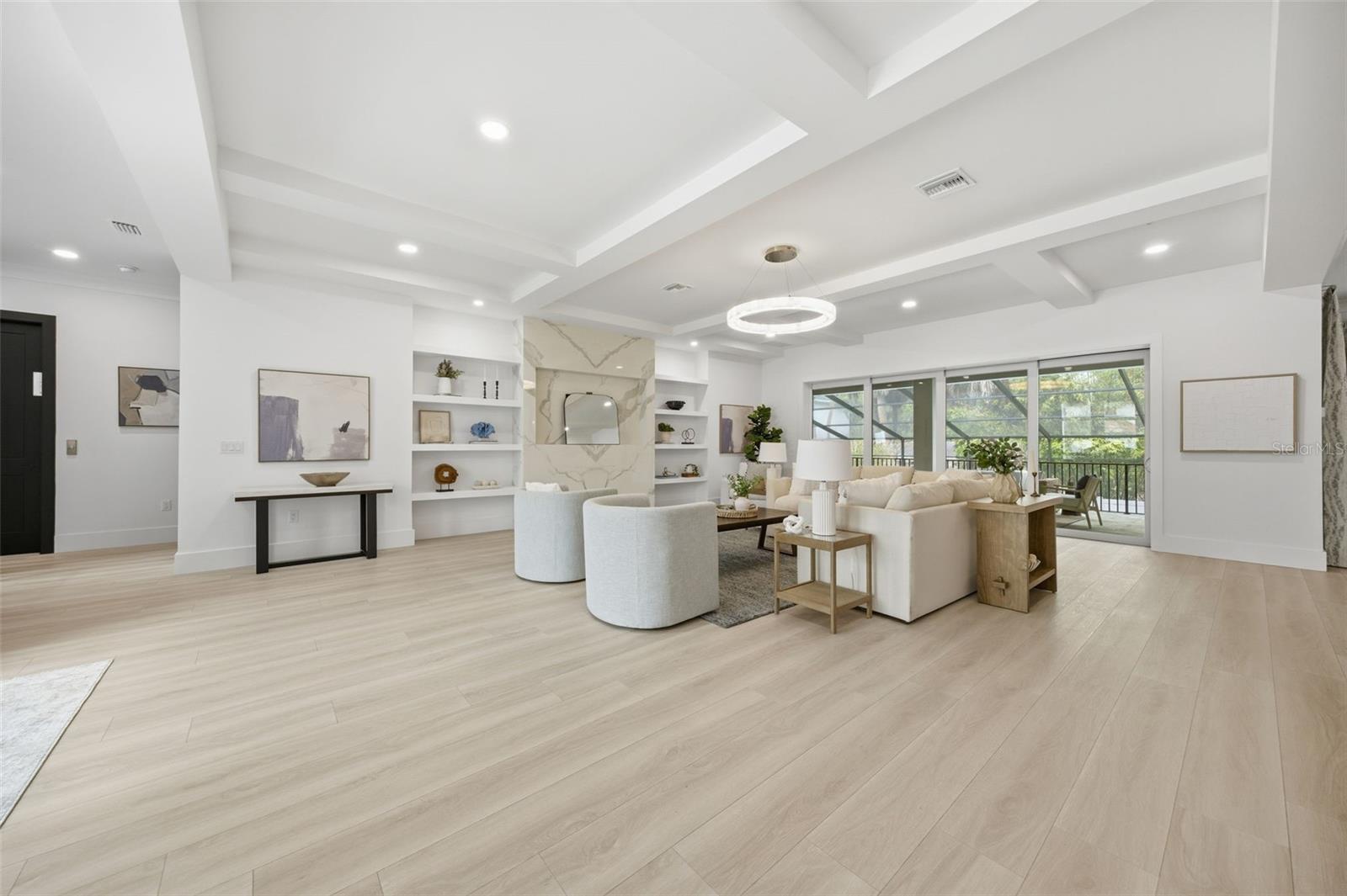 SUNSET PARK - Residential