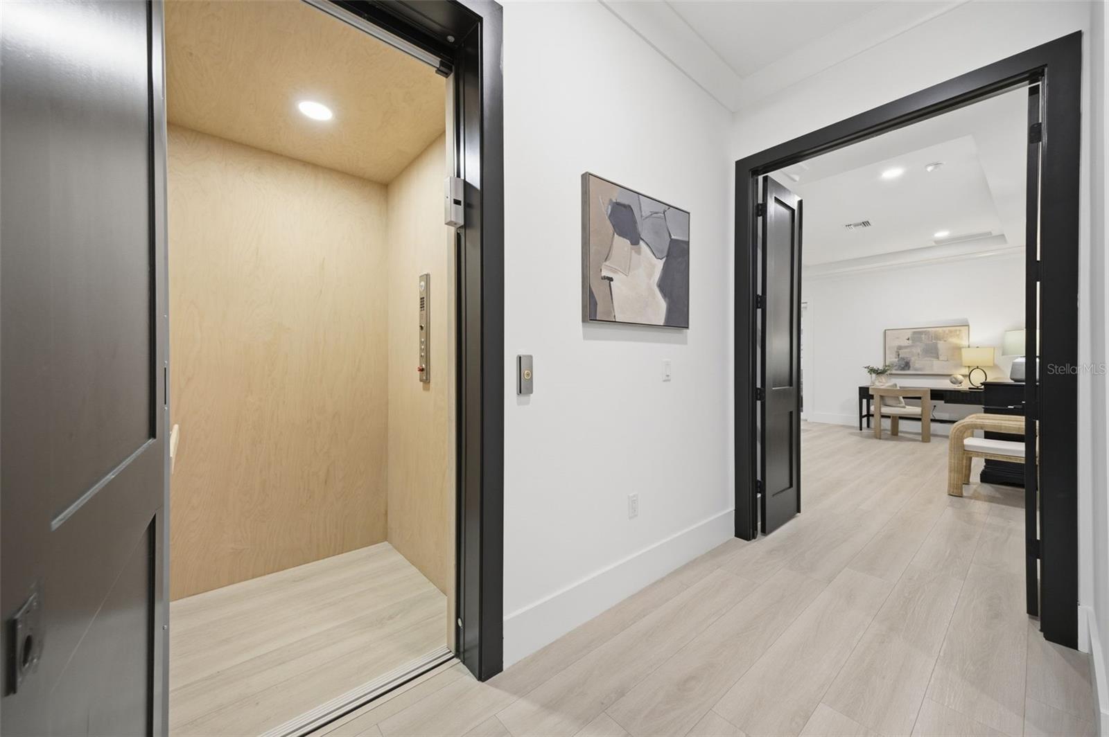 SUNSET PARK - Residential