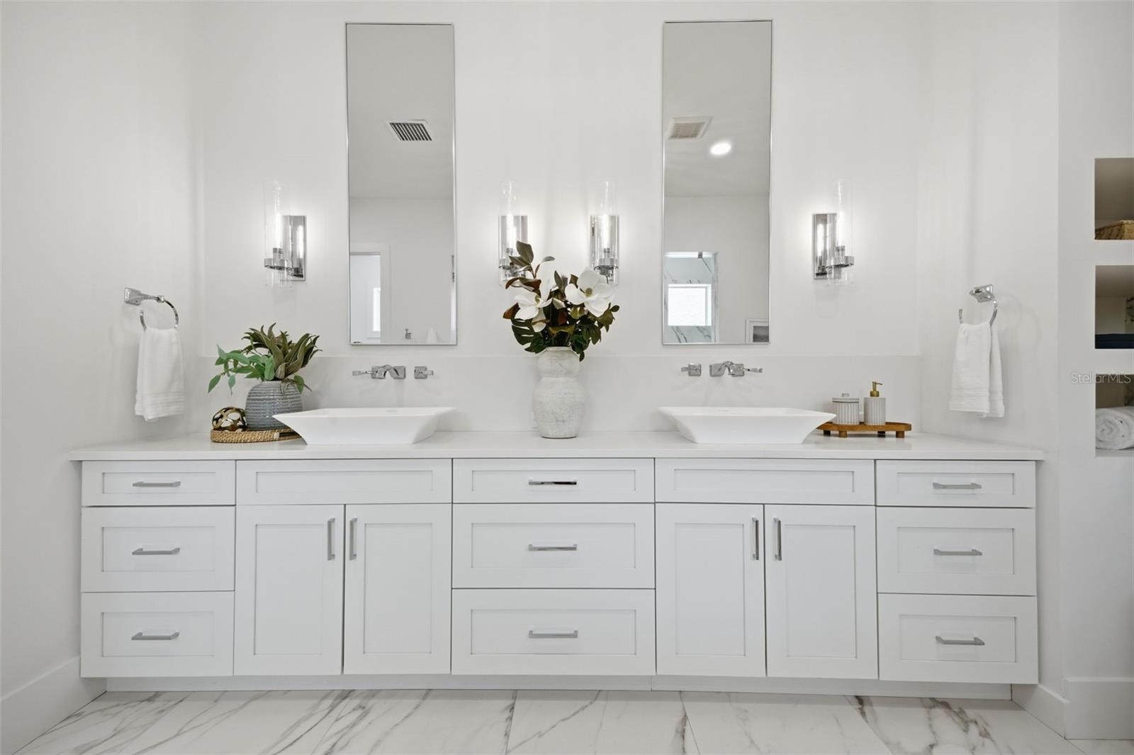 SUNSET PARK - Residential