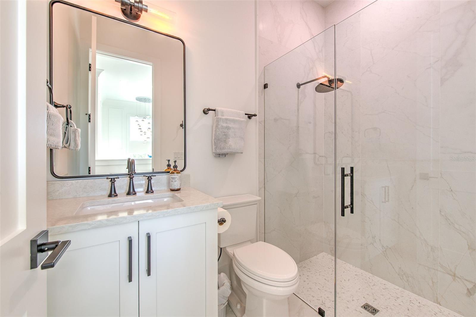 SUNSET PARK - Residential