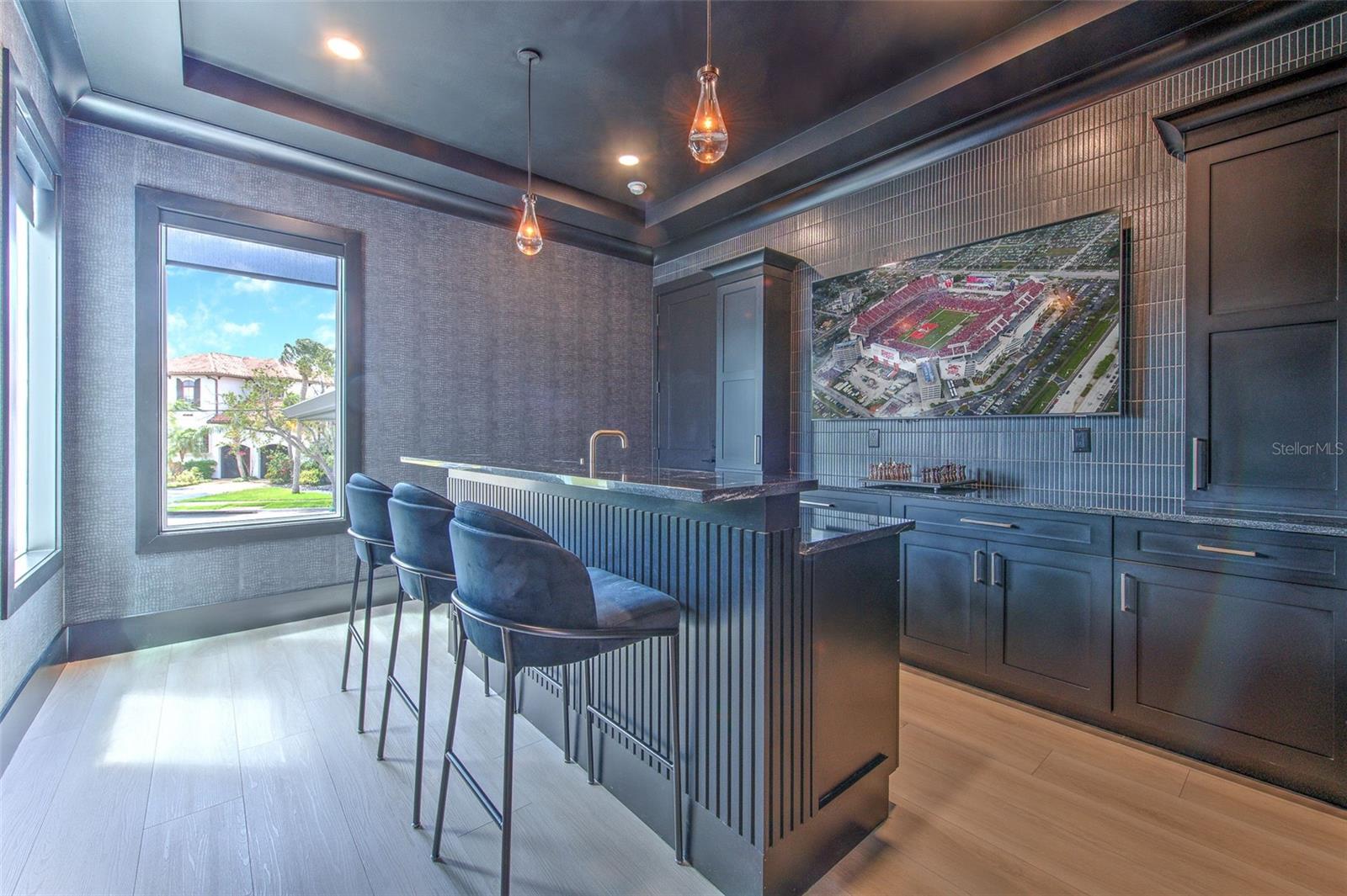 SUNSET PARK - Residential