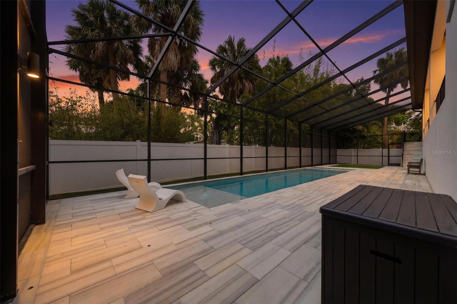 SUNSET PARK - Residential