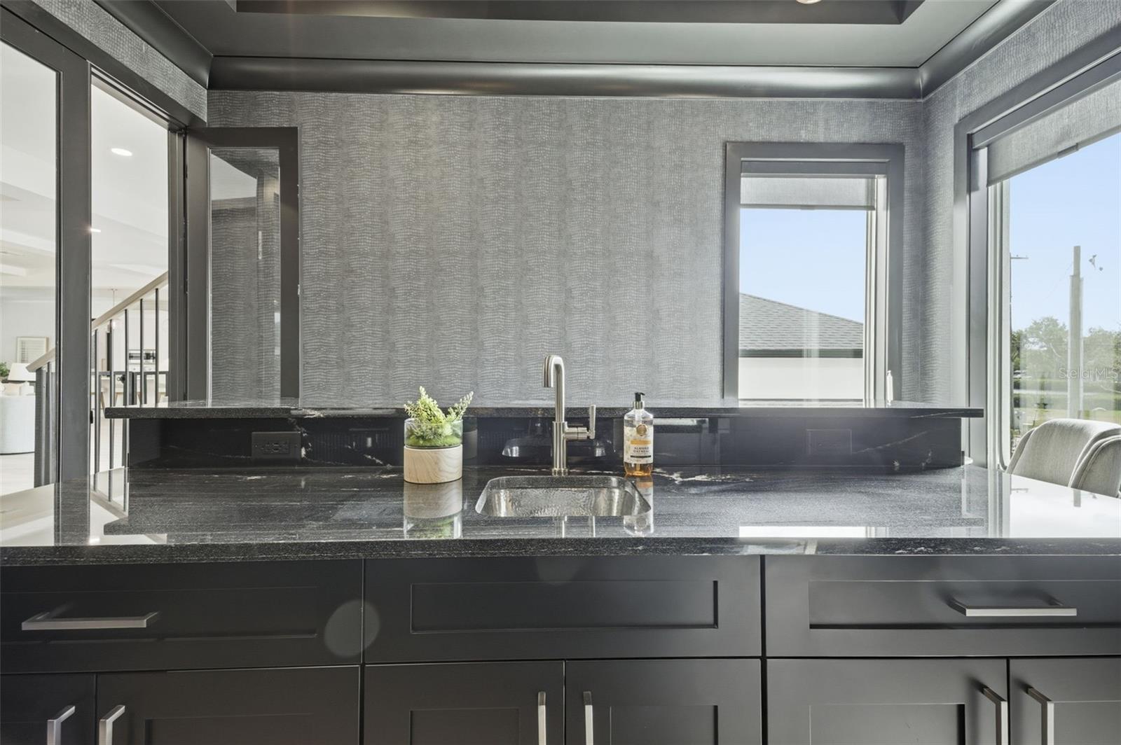 SUNSET PARK - Residential