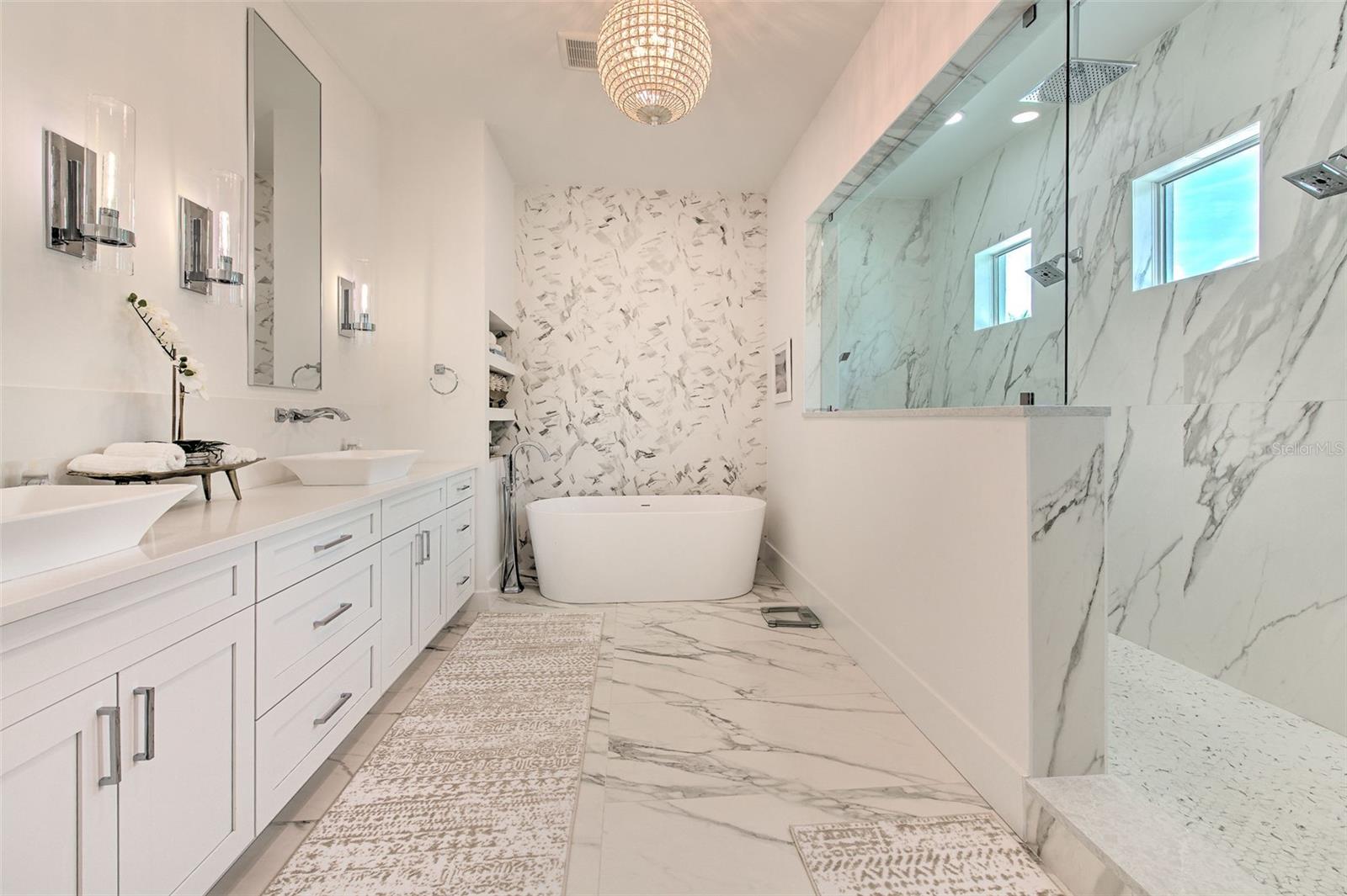 SUNSET PARK - Residential