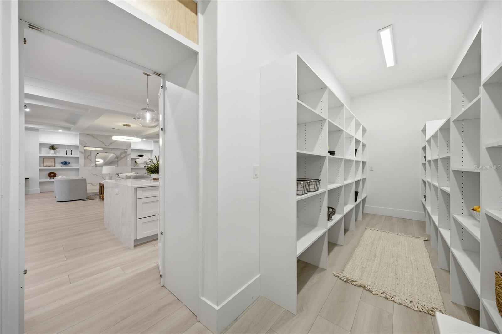 SUNSET PARK - Residential