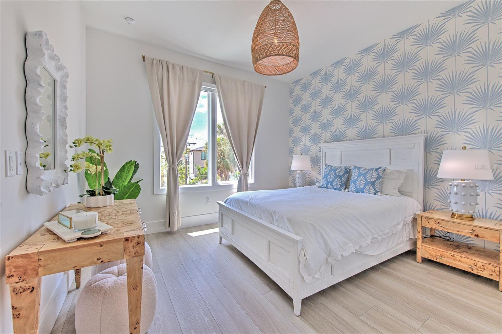 SUNSET PARK - Residential