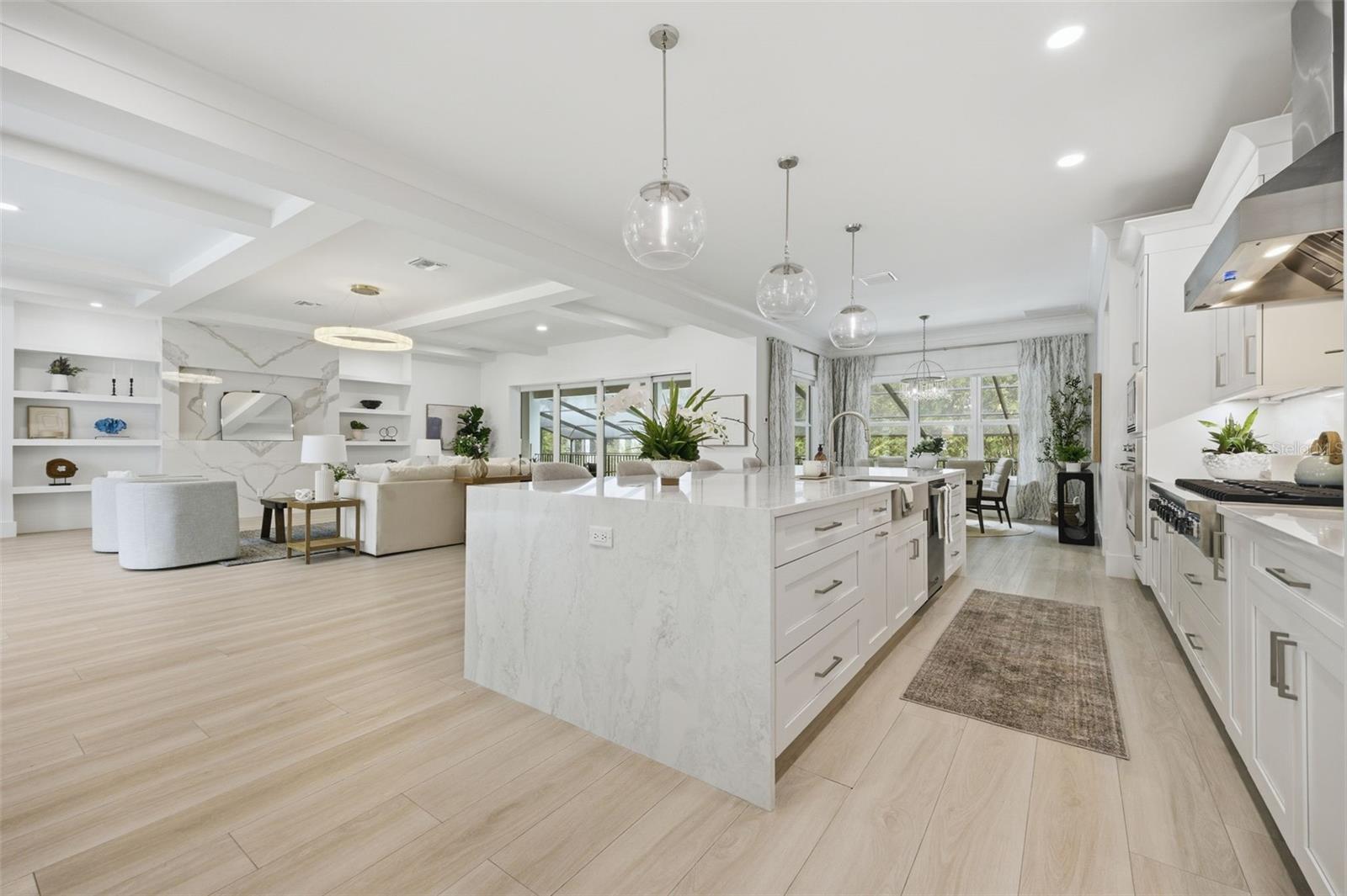 SUNSET PARK - Residential