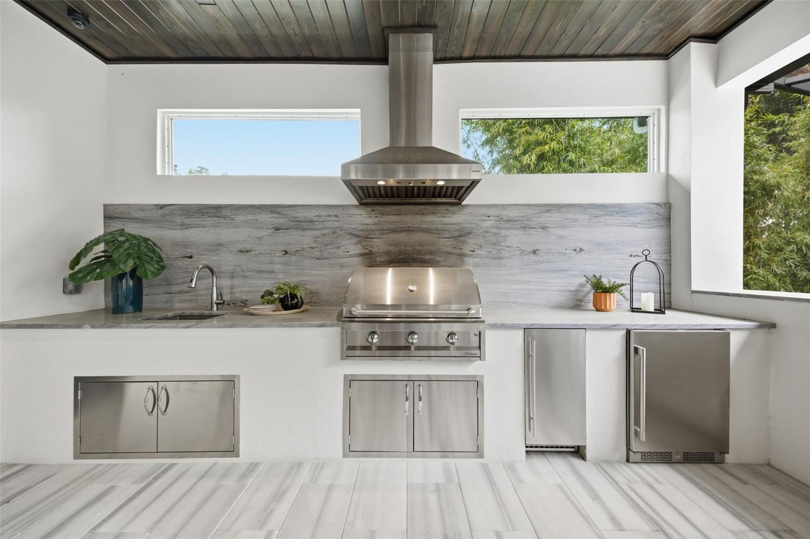 SUNSET PARK - Residential