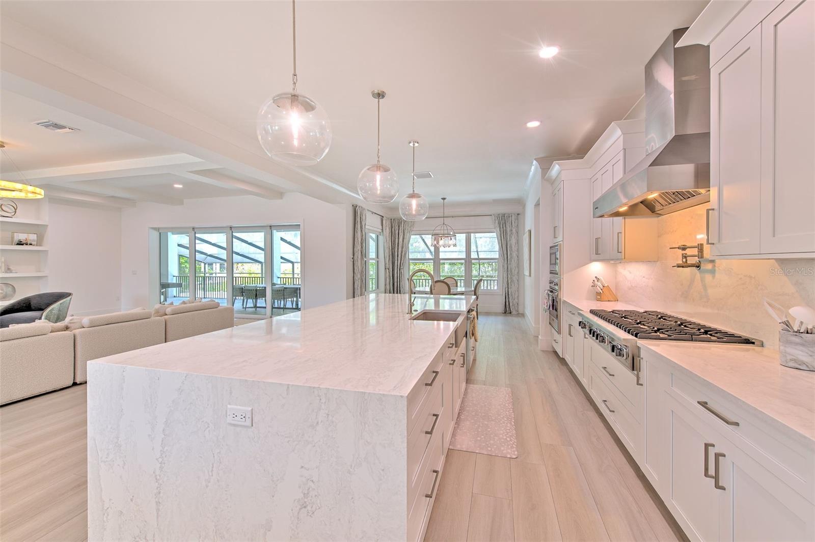 SUNSET PARK - Residential