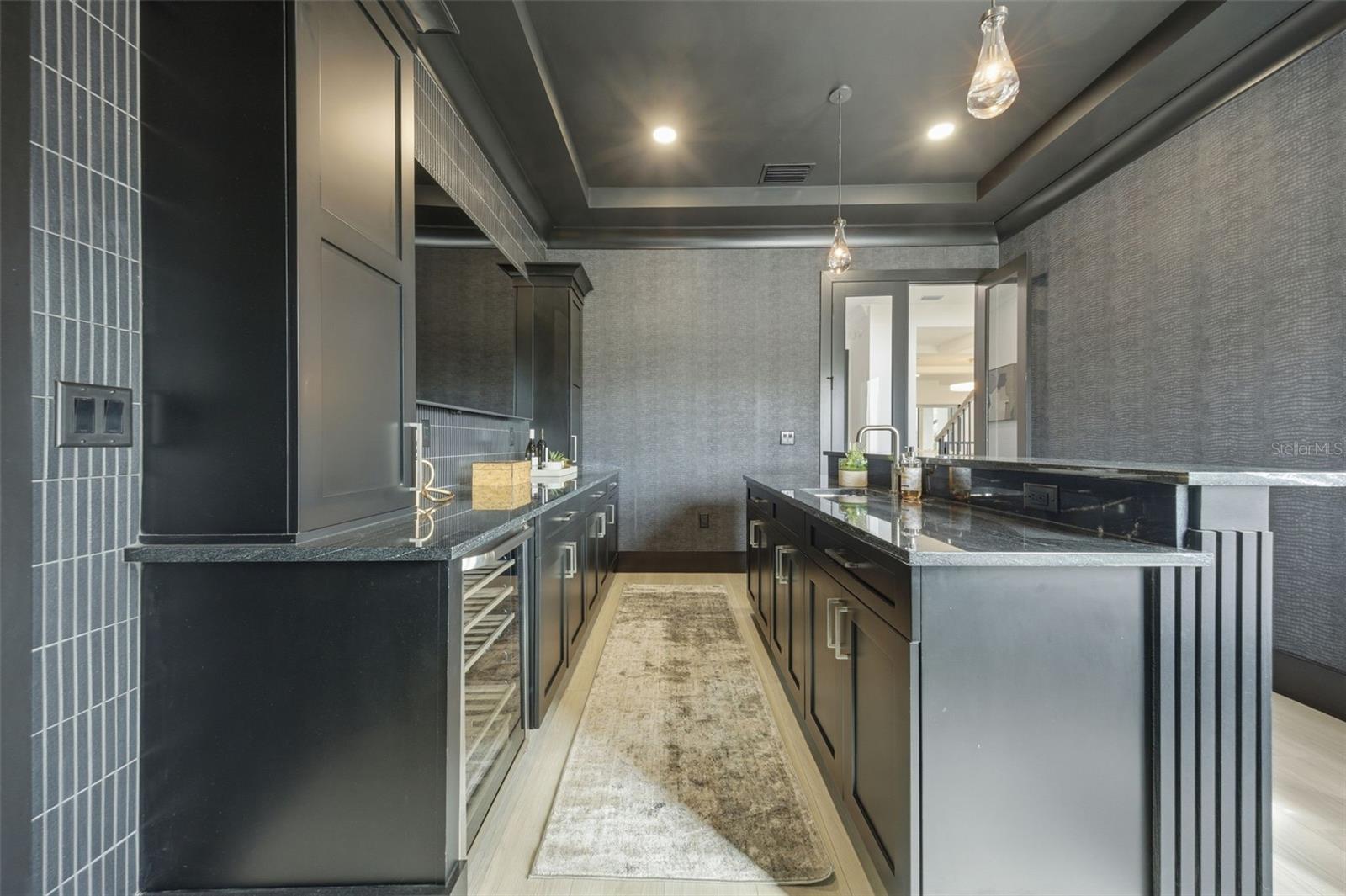 SUNSET PARK - Residential