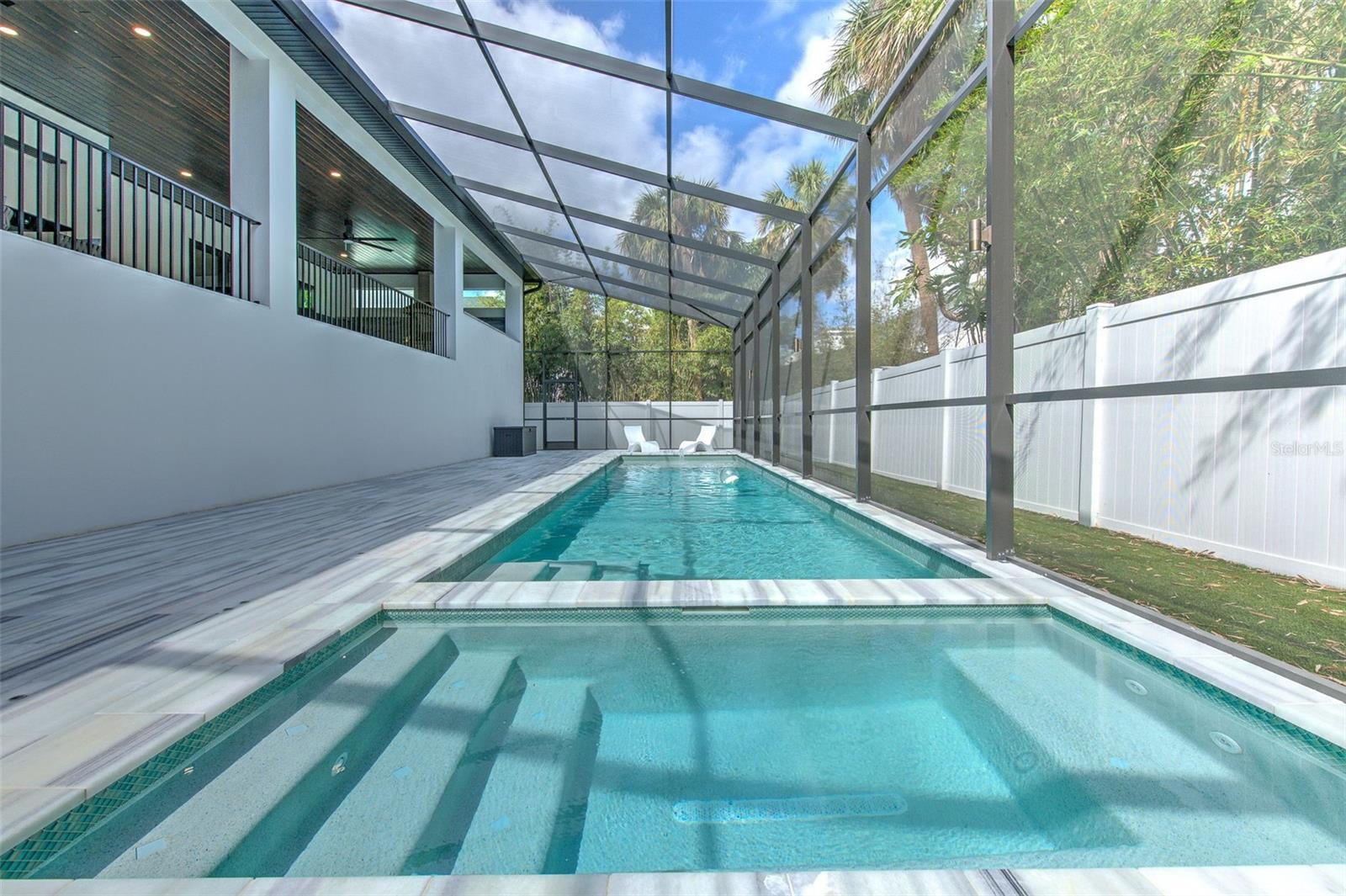 SUNSET PARK - Residential