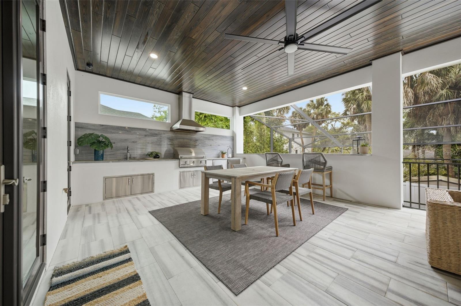 SUNSET PARK - Residential