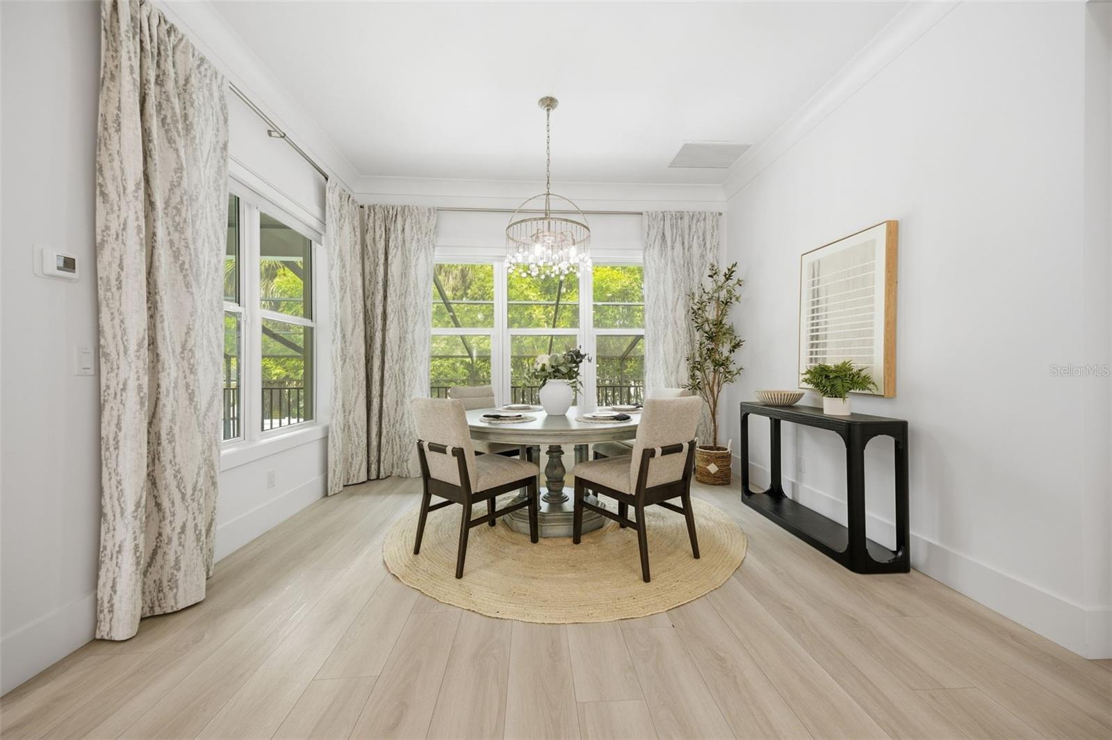 SUNSET PARK - Residential