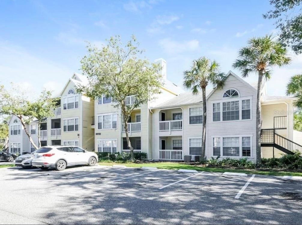 Photo of 1055 S Hiawassee Road #2014, Orlando, FL 32835 (MLS # S5158503)
