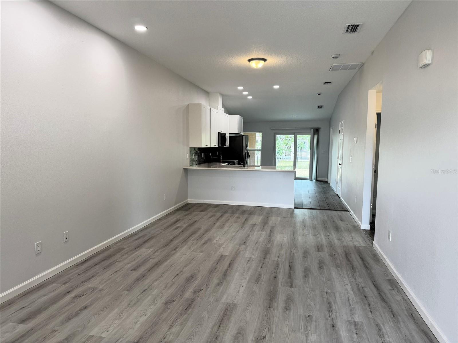 PALM COAST SEC 32 - Residential Lease