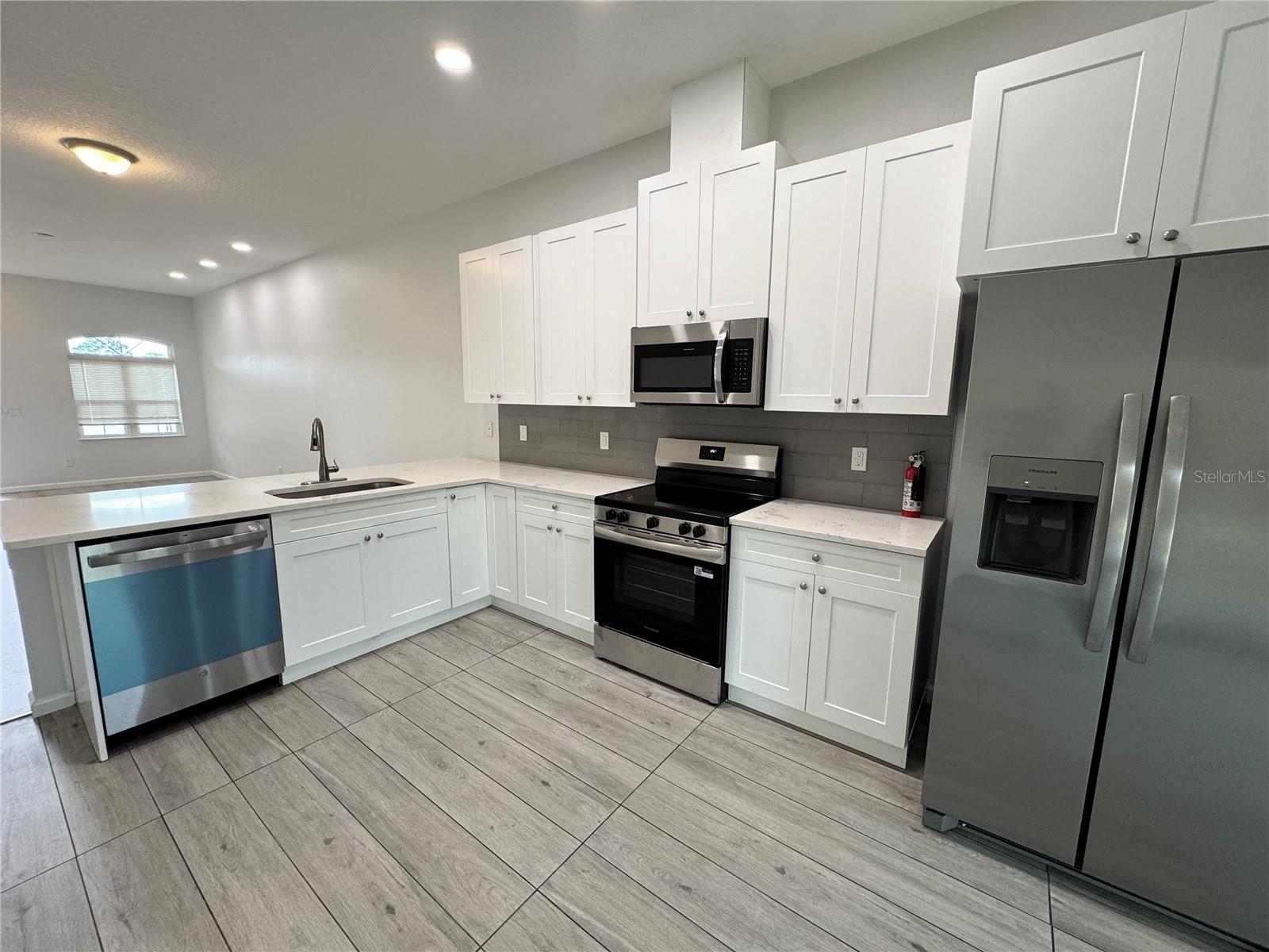 PALM COAST SEC 32 - Residential Lease