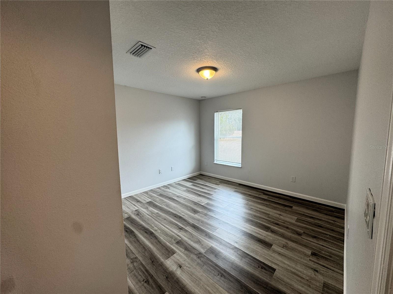 PALM COAST SEC 32 - Residential Lease