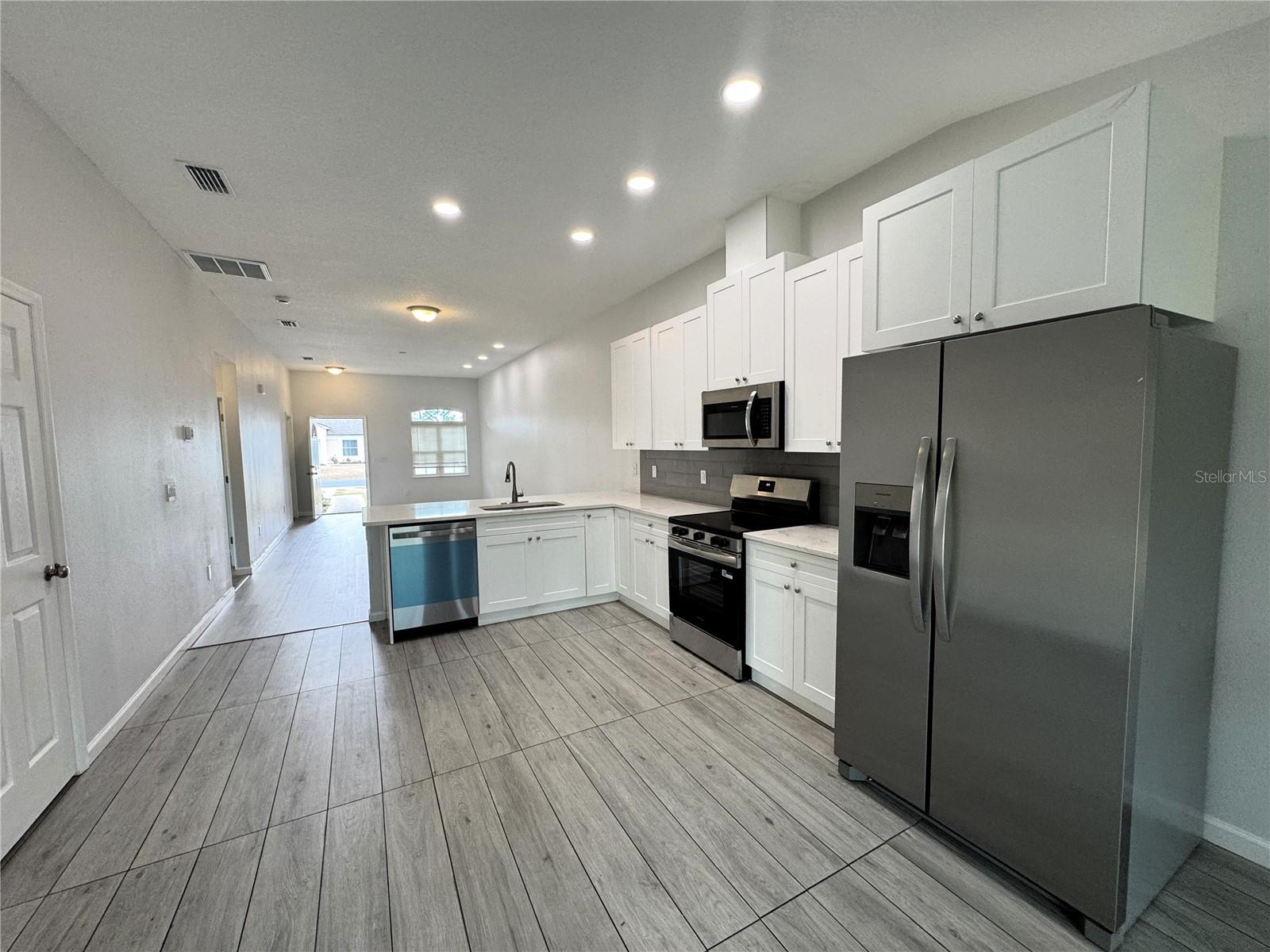 PALM COAST SEC 32 - Residential Lease