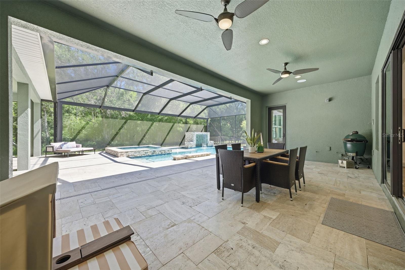 KEYSTONE PALMS - Residential