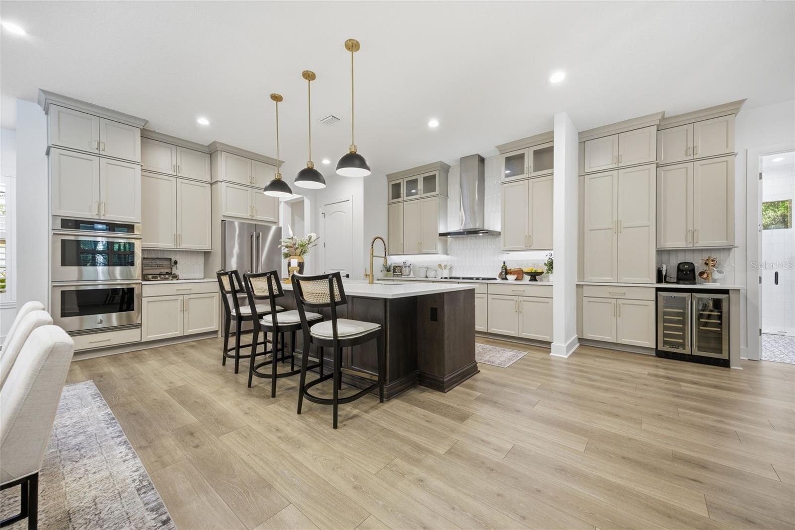 KEYSTONE PALMS - Residential