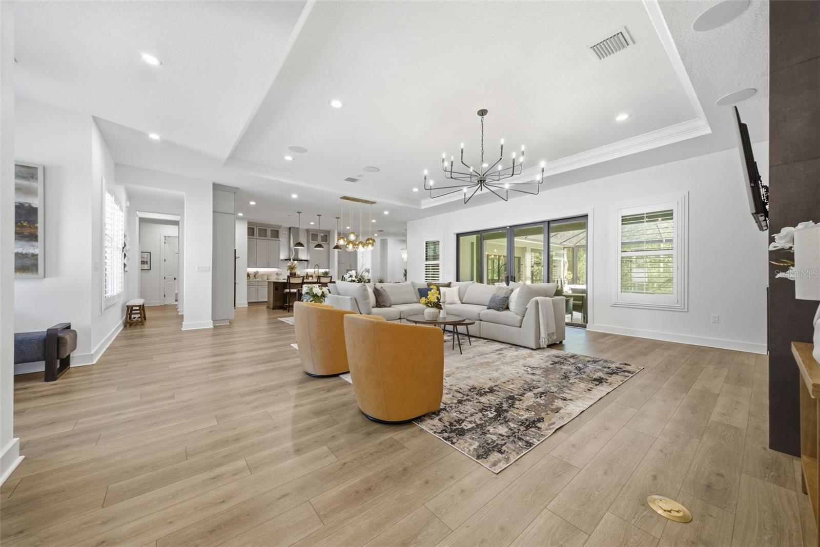 KEYSTONE PALMS - Residential