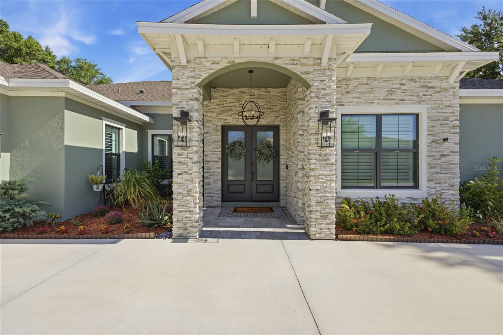 KEYSTONE PALMS - Residential