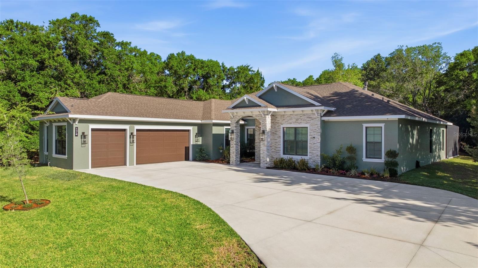 KEYSTONE PALMS - Residential