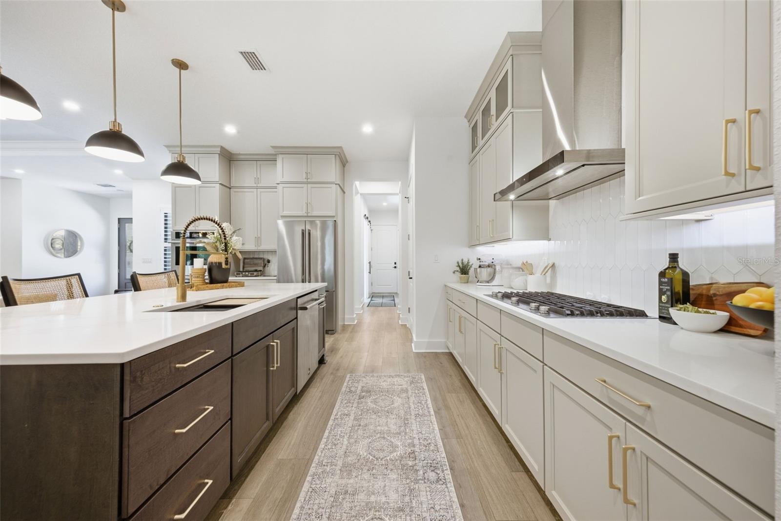 KEYSTONE PALMS - Residential