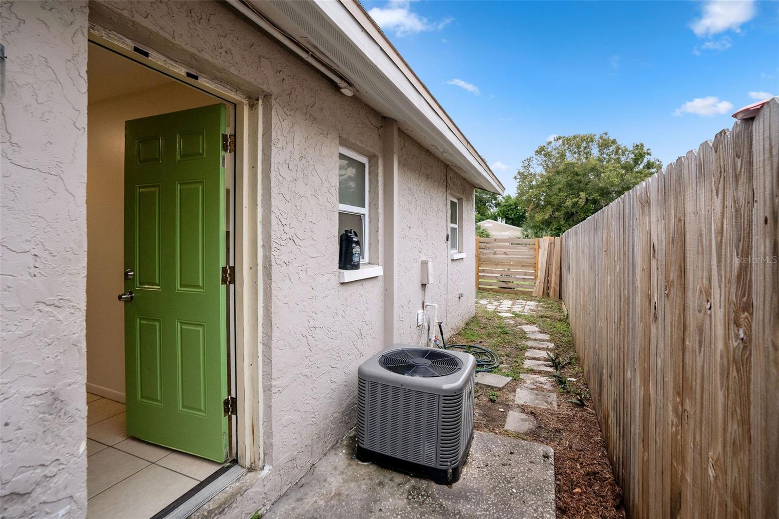 ARDMORE PLACE REP - Residential Lease