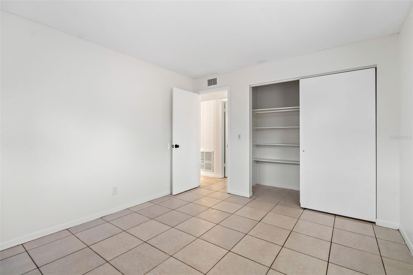 ARDMORE PLACE REP - Residential Lease