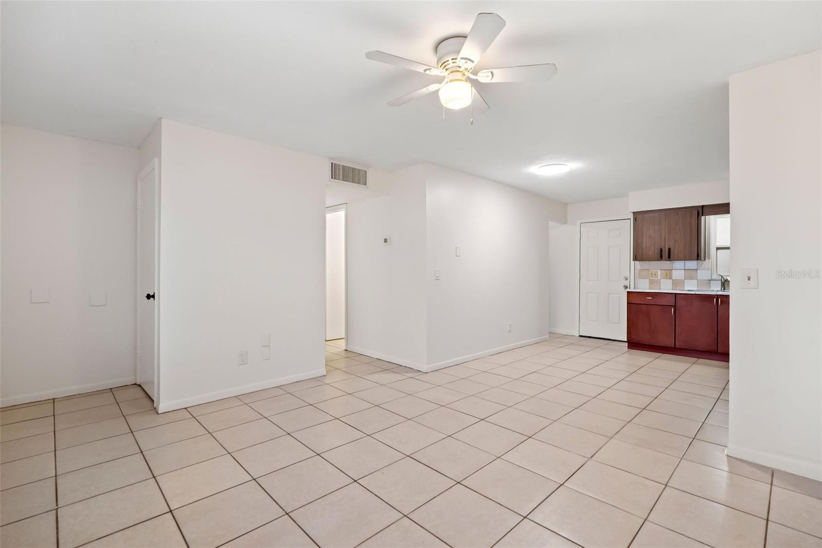 ARDMORE PLACE REP - Residential Lease